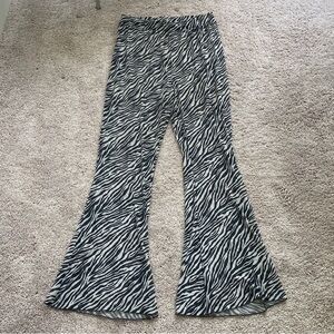 Black and white Boohoo zebra print flare pants
